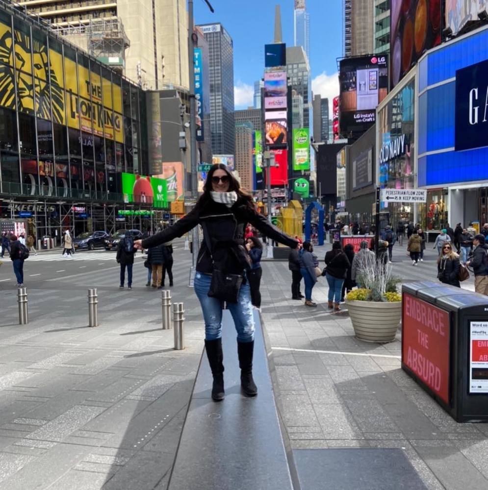 Meet your Posher, Selene